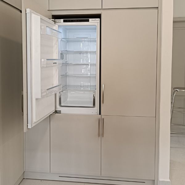 Cánh trên Tủ lạnh Hafele HF-BI60X 534.14.080