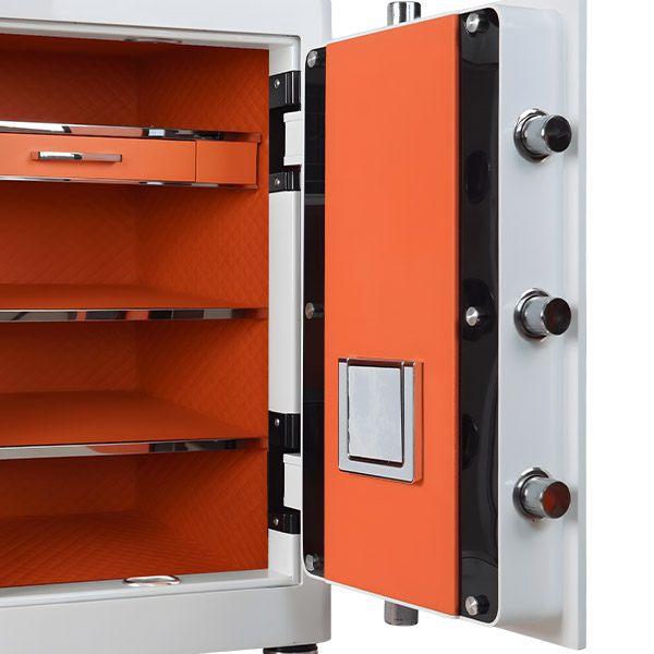 Chốt cửa Liberty LB88PRO Special Edition - Trắng