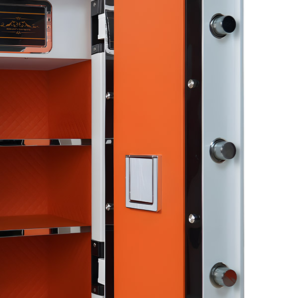 Chốt cửa Liberty LB88S Special Edition - Trắng