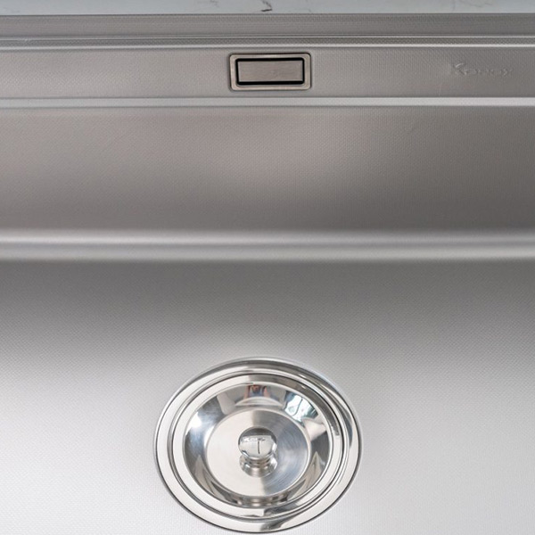 Lỗ xả Chậu rửa chén Konox KN7644SU Dekor