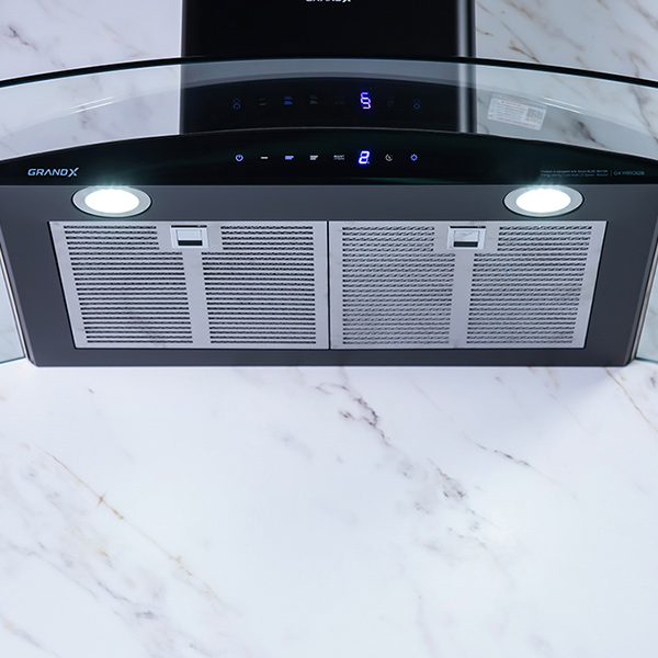 Mặt dưới Hút mùi kính cong áp tường Grandx GX H70C62B