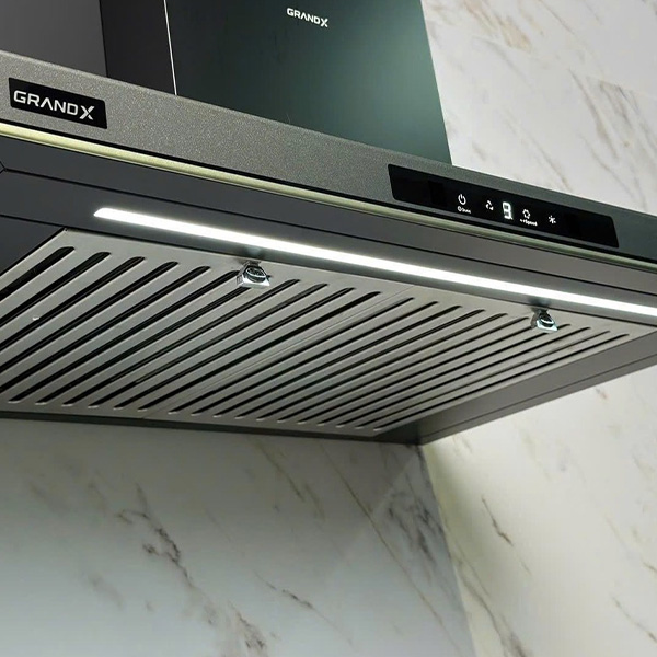 Mặt dưới Hút mùi áp tường Grandx GX H70T65