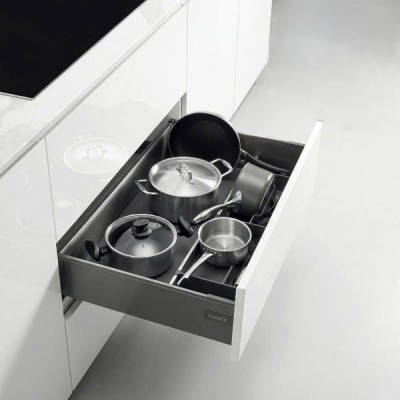 Bối cảnh Giá Xoong Nồi Titanium Grandx XP.70T1