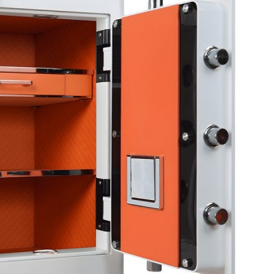 Chốt cửa Liberty LB79PRO Special Edition - Trắng