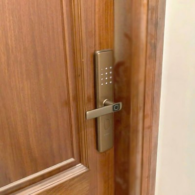 hình thực tế BOSCH ID30 DE VÀNG - 2