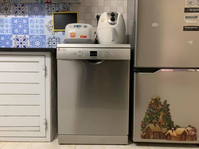 máy rửa chén bosch