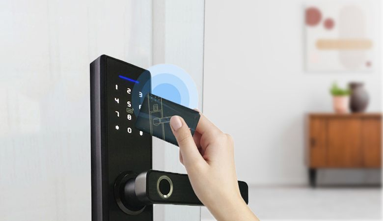 Khóa thẻ từ công nghệ RFID