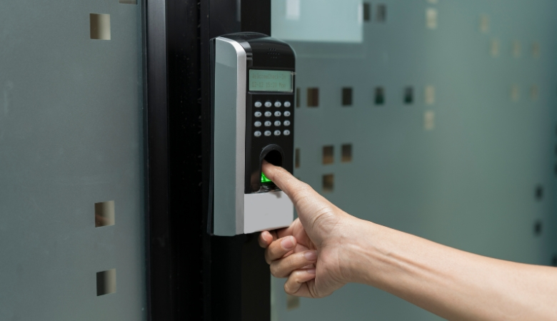 Lợi ích của việc quản lý truy cập cư dân của khóa vân tay cho chung cư