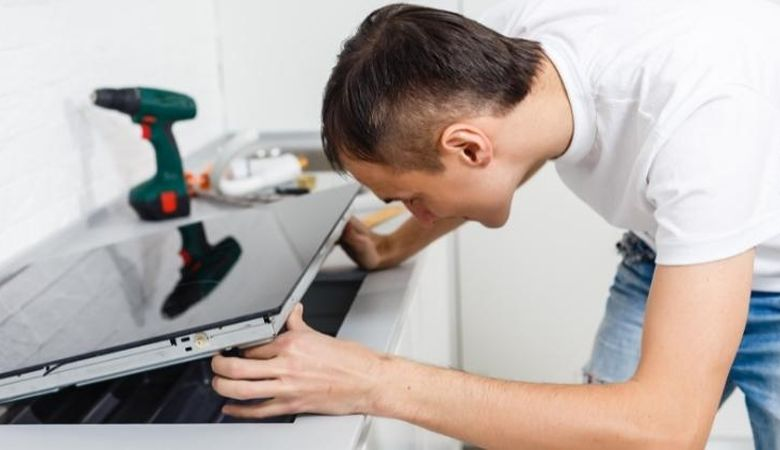 Dịch vụ sửa bếp điện từ Malloca uy tín