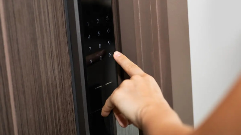 Kết hợp mật khẩu mạnh và thay đổi định kỳ