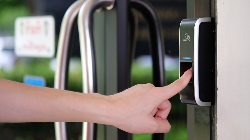 Mẹo sử dụng khóa vân tay thông minh tránh bị lỗi