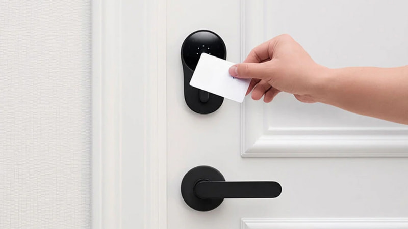 Những ưu điểm cửa khóa cửa thẻ từ thông minh