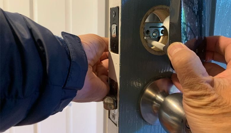 Đảm bảo quy trình lắp đặt khóa vân tay đúng kỹ thuật