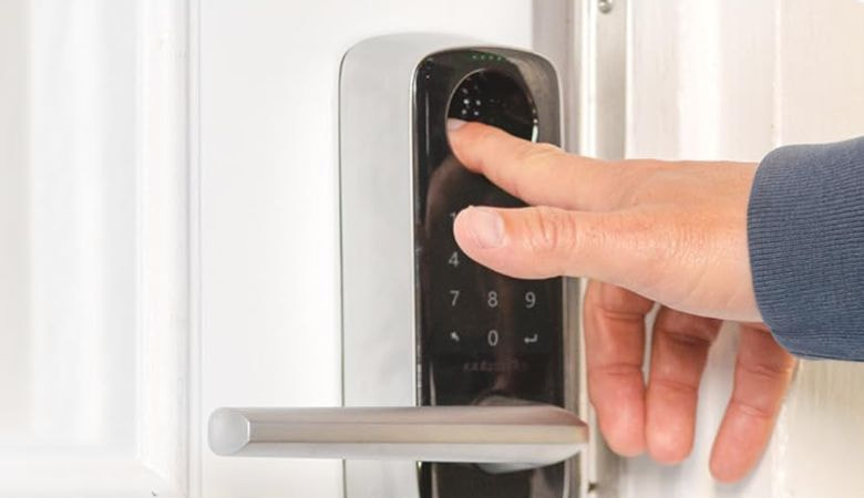 Hướng dẫn đăng ký dấu vân tay trên khóa điện tử