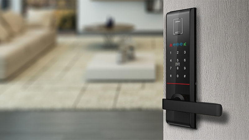 Trải nghiệm khóa trực tiếp tại cửa hàng