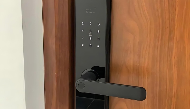 Một số thao tác cài đặt cấu hình khóa vân tay cần thiết với người dùng