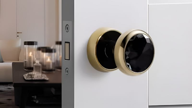 Khóa tay nắm tròn phù hợp với mọi kiểu thiết kế