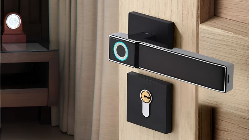 Cần nắm rõ một số tiêu chí khi chọn mua khóa phòng