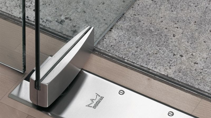 Khóa cửa bản lề sàn kính cường lực
