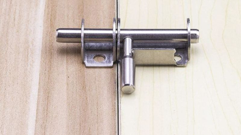 Khóa chốt cũng là một trong những lựa chọn an toàn