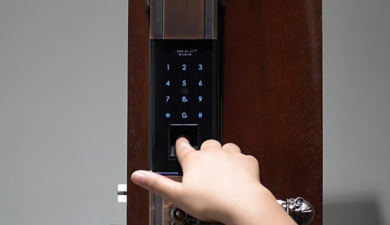 So sánh mã hóa vân tay với các phương pháp bảo mật khác