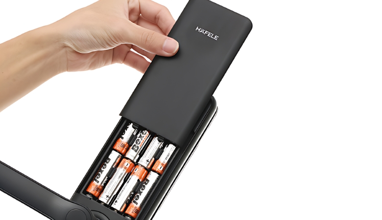 Các câu hỏi thường gặp khi sử dụng cảnh báo phá khóa của khóa vân tay