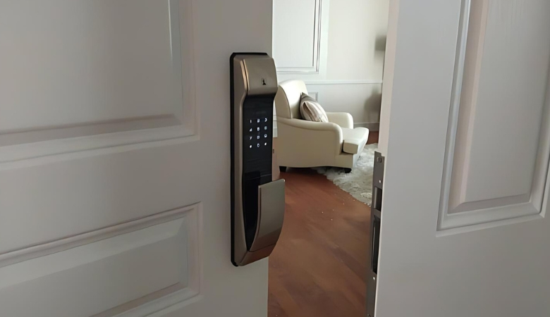 Một số chức năng quản lý người dùng của khóa vân tay tiêu biểu