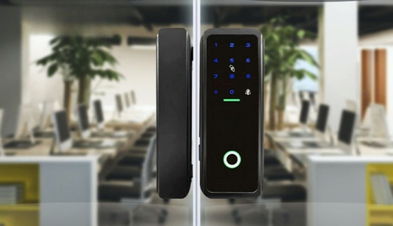 Khóa cửa kính thường được ứng dụng trong lĩnh vực nào? - Thương mại