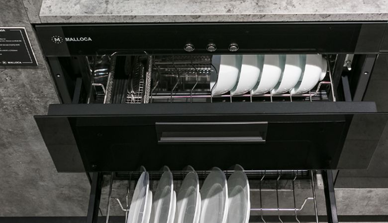 Máy sấy chén Malloca có chế độ hạ nhiệt không?