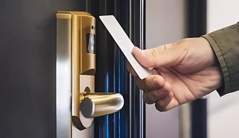 Giới thiệu về khóa thẻ từ