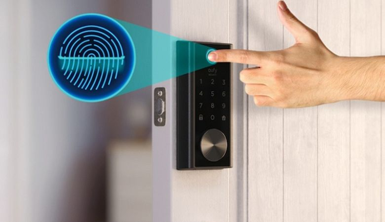 Lợi ích của việc cập nhật bảo mật khóa vân tay thường xuyên - Gia tăng tuổi thọ của khóa