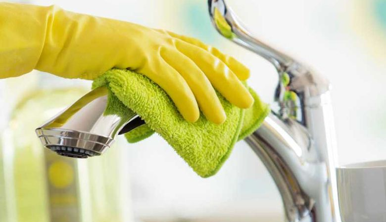 Cách vệ sinh và bảo dưỡng vòi rửa chén Malloca để giữ vẻ đẹp và độ bền?