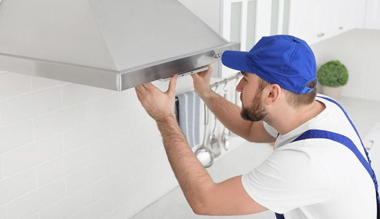 Một số mẹo làm sạch máy hút mùi Malloca - Bảo dưỡng định kỳ để tránh tích tụ bụi bẩn và mỡ thừa