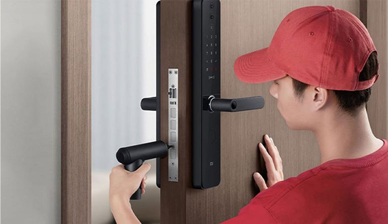 Hỗ trợ kỹ thuật và dịch vụ hậu mãi của khóa thẻ từ khách sạn