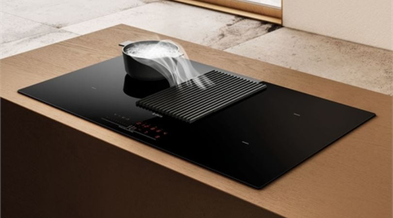 Bếp điện từ và máy hút mùi