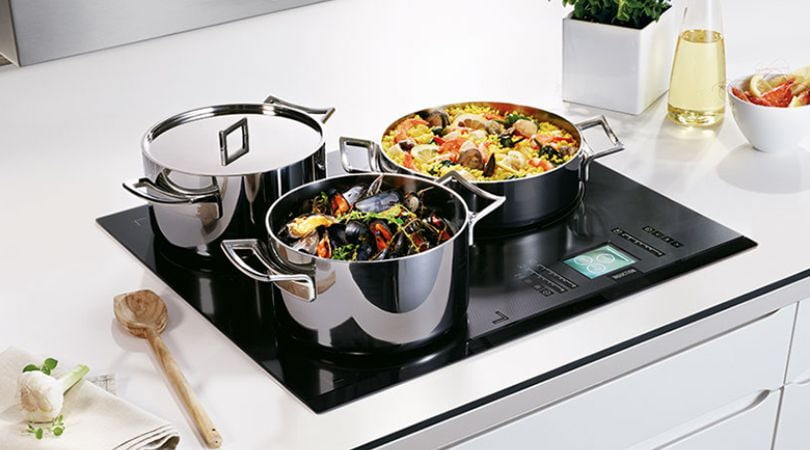 Bếp ga hay bếp từ: Sự lựa chọn nào tiết kiệm năng lượng hơn?