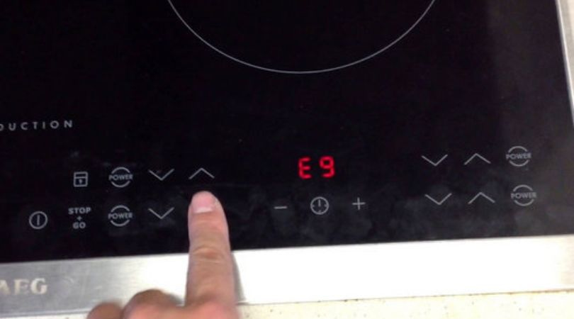 Lỗi E9 trong bếp từ