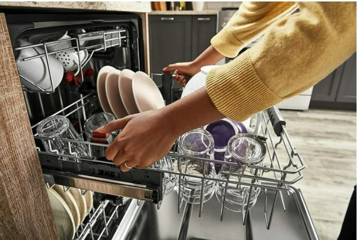 Review máy rửa chén Hafele: Tại sao nó được đánh giá cao?
